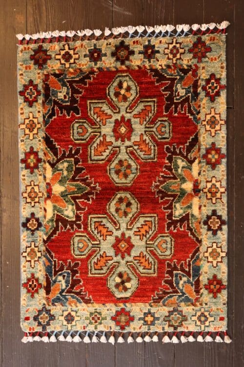 Hand-Knotted Heriz Medallion Design Wool Rug