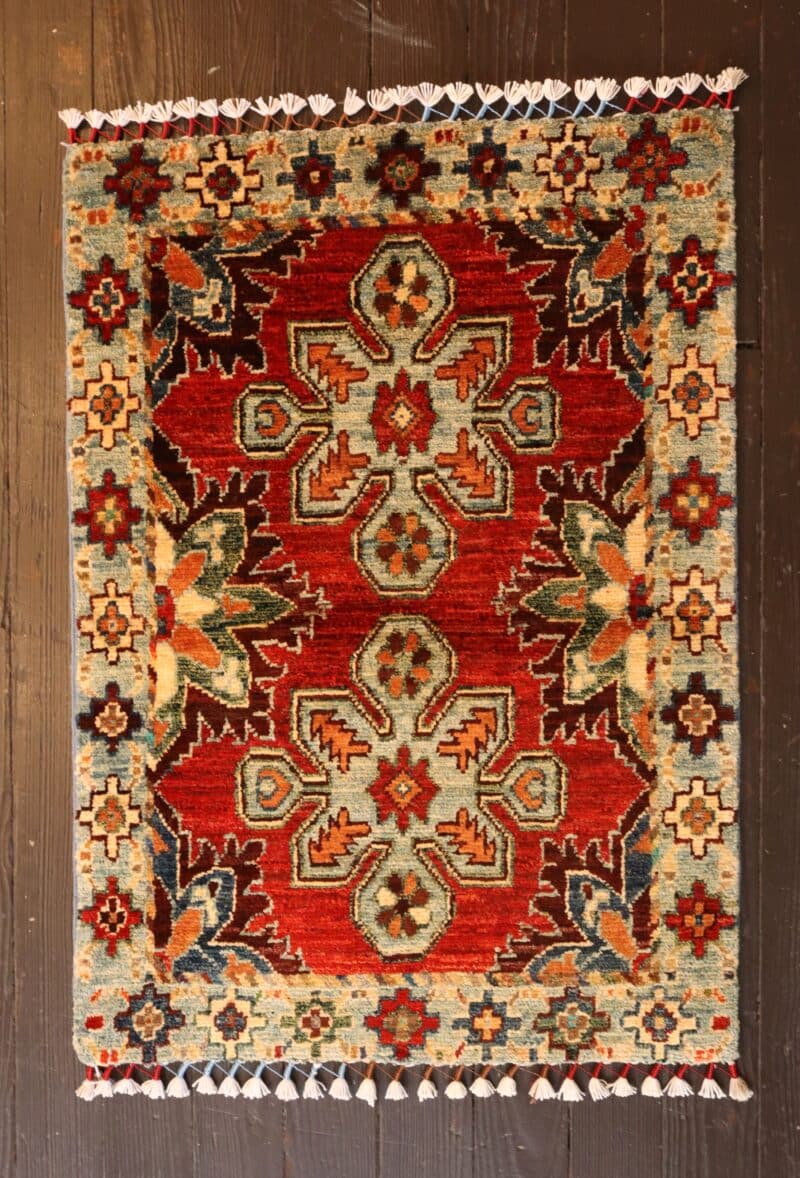 Hand-Knotted Heriz Medallion Design Wool Rug