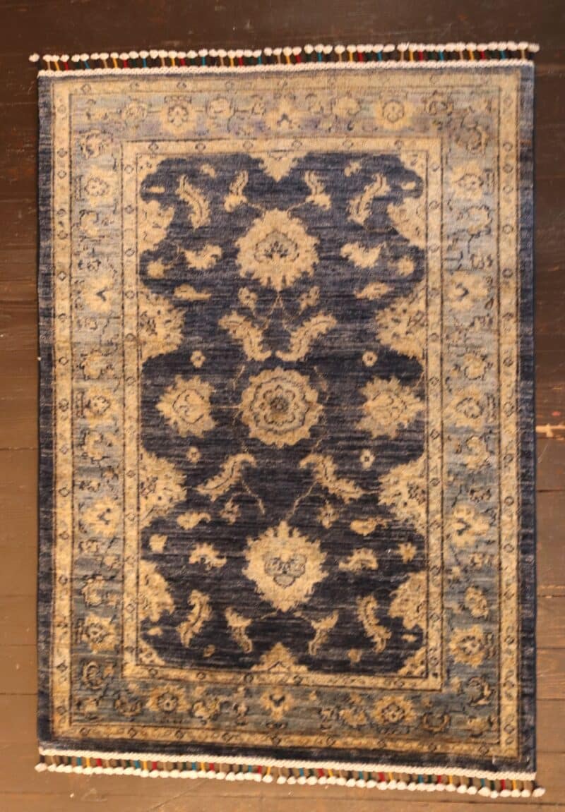 Hand-knotted Navy Oushak Wool Rug