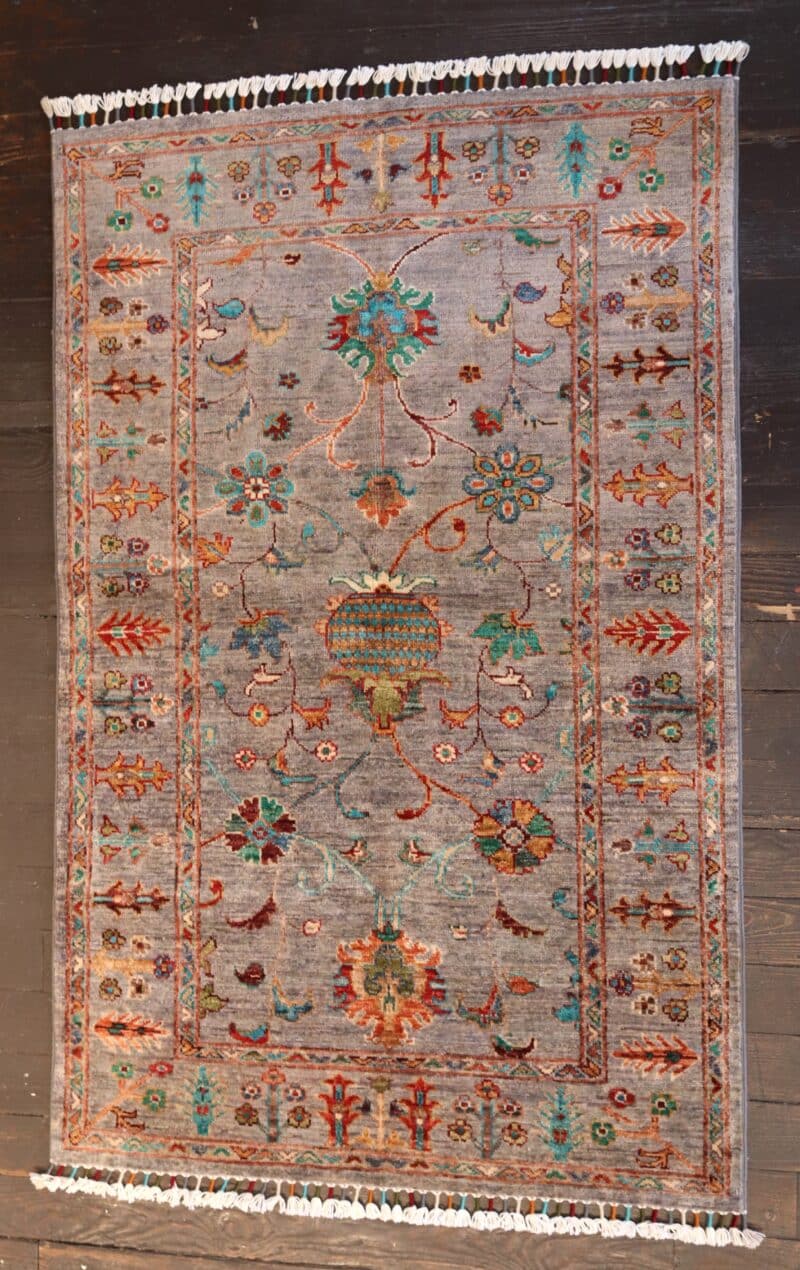 Hand-knotted Zeigler Wool Rug