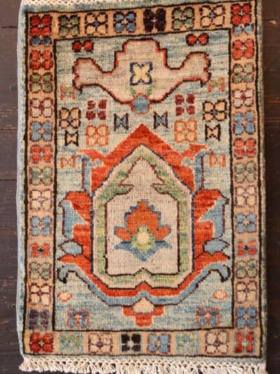 Handknotted Heriz-Style Wool Rug