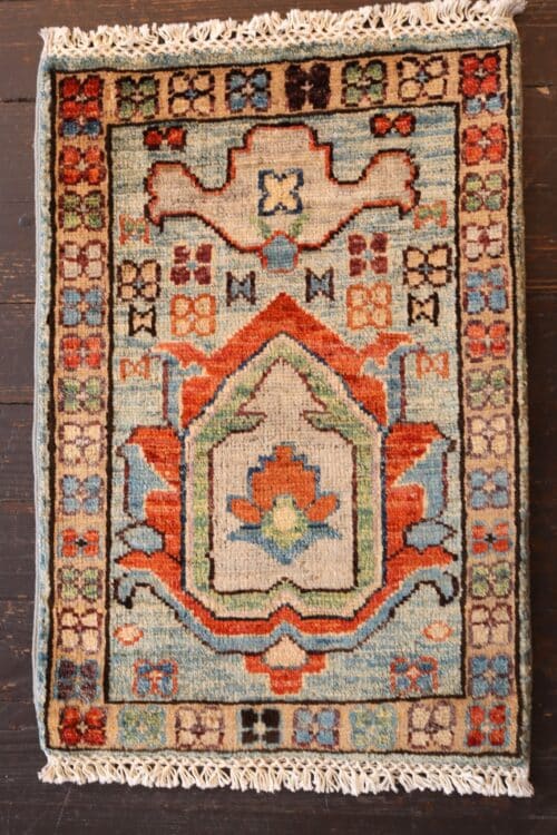 Handknotted Heriz-Style Wool Rug